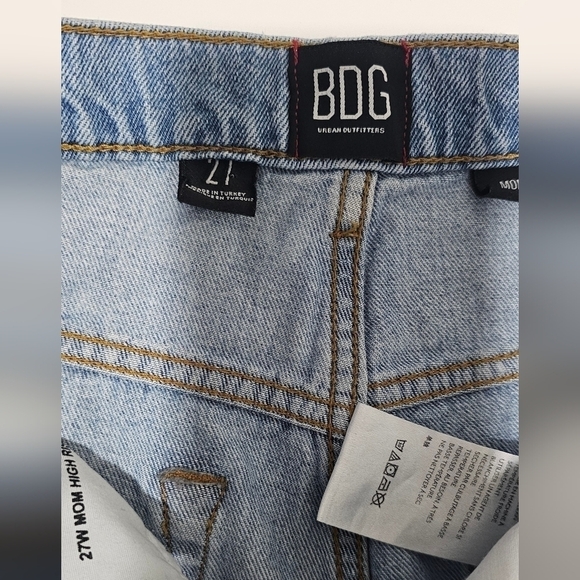 BDG Urban Outfitters Mom High-Rise Denim Jeans Distressed Cutout High-Waisted 27 - Picture 13 of 14